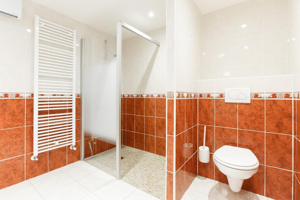 Appartements - Chez Alice Salies-de-Béarn Εξωτερικό φωτογραφία